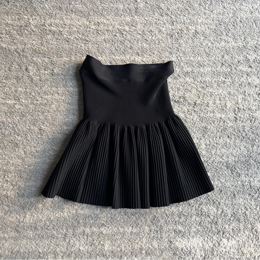 BCBGMAXAZRIA BANDAGE RIBBED KNIT PLEATED MINI SKIRT XS